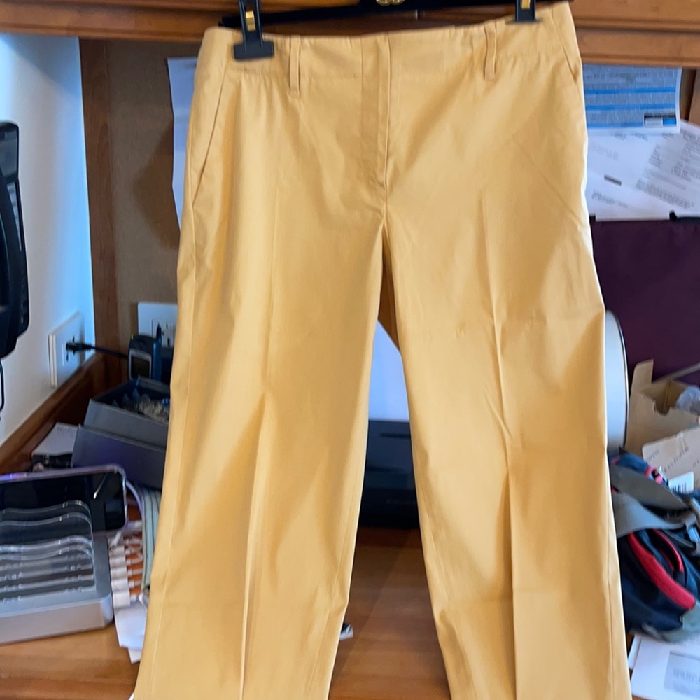 Prada light cotton cropped pants in gold